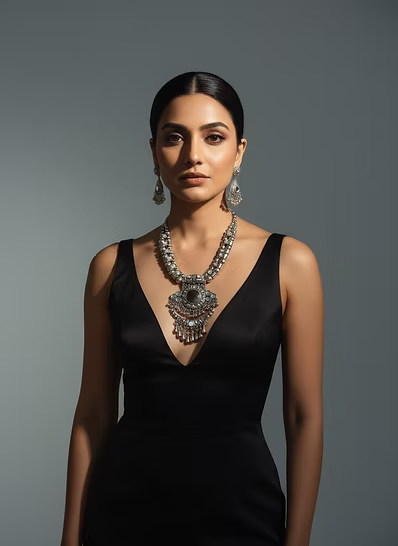 Oxidized Silver Tassel Pendant Necklace Set